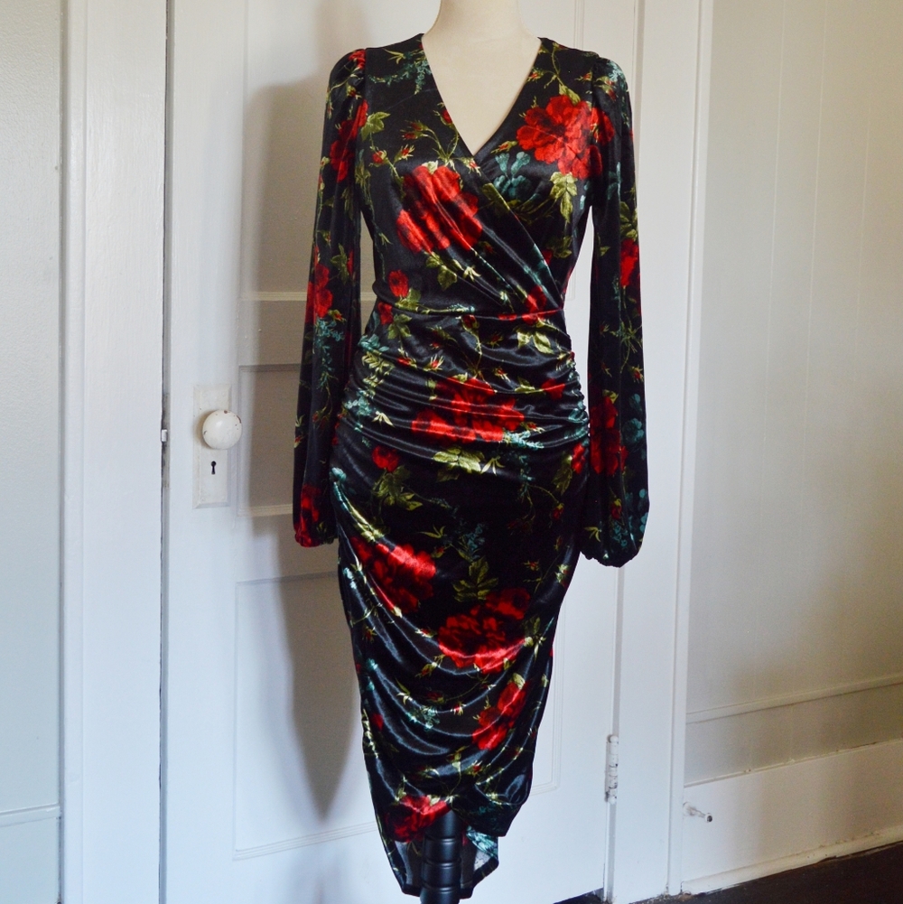 Floral Velvet Wrap Midi Dress in Black and Red